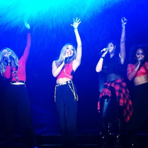 
Little Mix performing tonight 2/9/14
