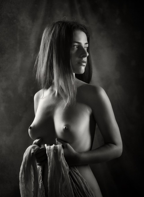imickeyd:bw by Alexei Aven - Daily Ladies