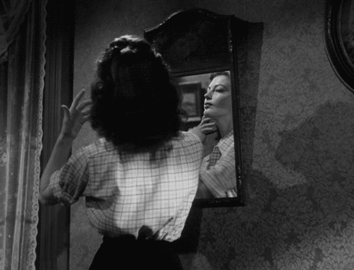 Ava Gardner in The Killers (Robert Siodmak, 1946). This was her breakout role.
via nitratediva