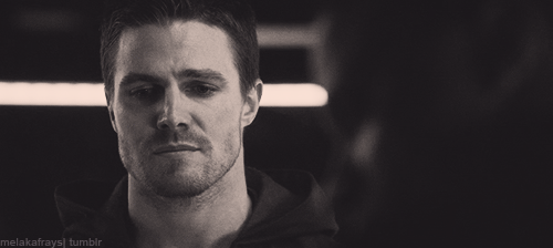 Stephen Amell Facial Expressions