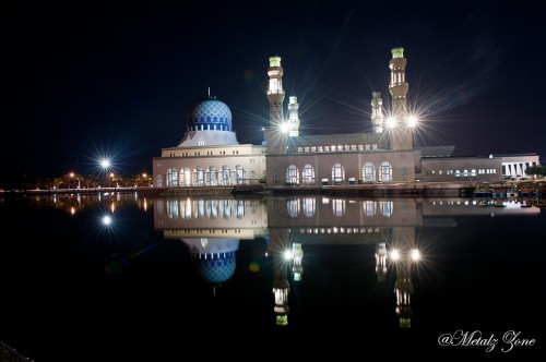 Kota Kinabalu City Mosque (Masjid Bandaraya) at Night