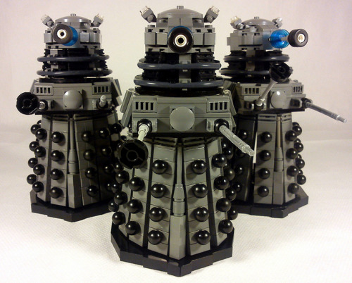 LEGO Daleks Classic Grey by LegoAvon on Flickr.