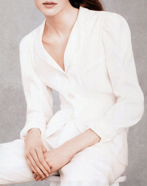 everlytrue:  [Julia Saner by Ben Weller for Vogue Japan June 2011]