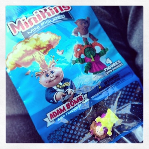 How did I not know about these?! #minikins #garbagepailkids #blindbag #topps