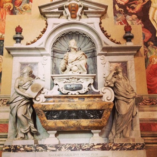 Galileo’s tomb in the Santa Croce #pneumawear #inspiredadventure www.pneumawear.com