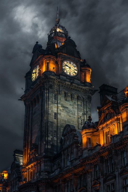 Medieval, Edinburgh, Scotland
photo by marco