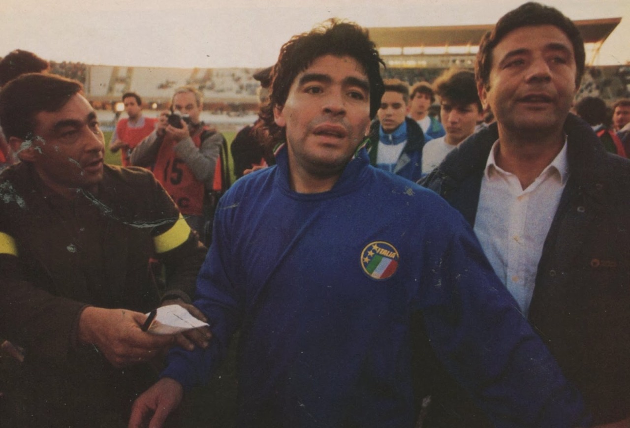 Diego Armando Maradona - Страница 6 Tumblr_my4524y0zr1r90nv2o1_1280