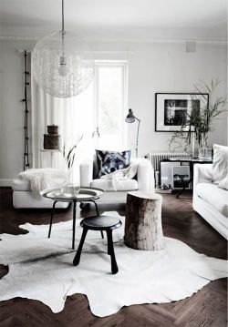 thefoxheart:

White Interiors - The Home Journal | Trends auf We Heart It. http://weheartit.com/entry/67951781/via/thefoxsheart