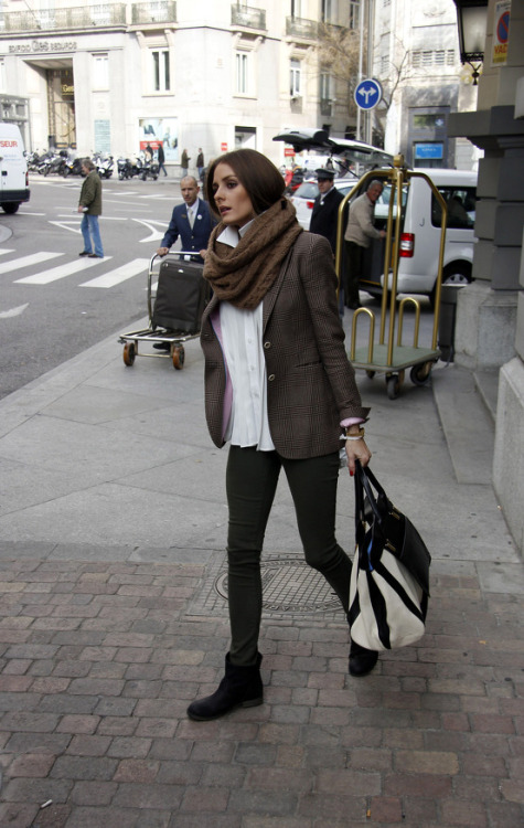 oliviapalermoblog:

Olivia Palermo In The Street on LoLoBu. Discover what she wears.
