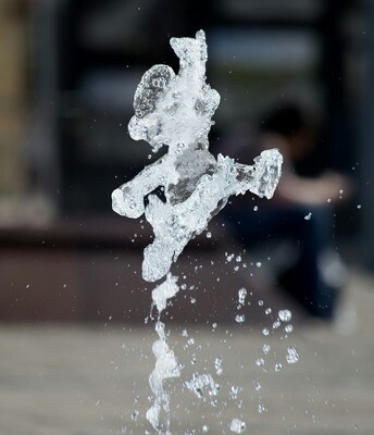 Mario jumping, formed of water!