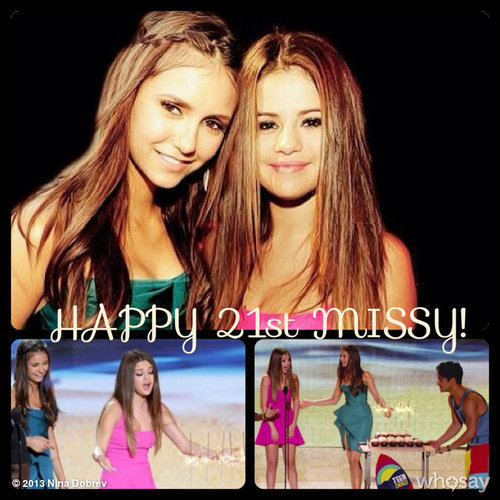 &rlm;@ninadobrev:HAPPY BIRTHDAY @selenagomez !!Cant believe youre just now turning 21,such a youngster ;) I was w/you last yr on your bday.#timepassessofast