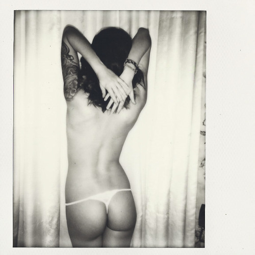 SweetWind by FrancescoQuinzi  - taken with PolaroidSpectra - - Daily Ladies