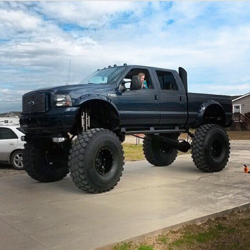 Military Lifted Ford Trucks