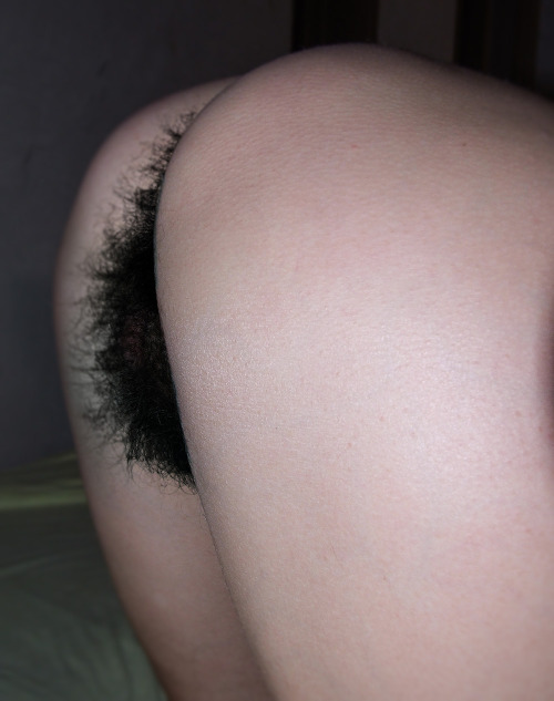 Super Hairy Ass