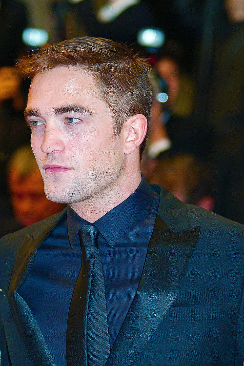 
Rob at Maps to the Stars Cannes Premiere (x)
