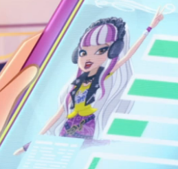 specialcolorfulshabon:

I sure as hex wasn’t expecting Melody to appear in that new webisode.
At least now we know what her color scheme really is like.
