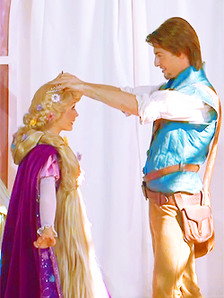 Flynn Rider crowning Rapunzel (2011)