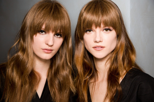 16 amazing beauty tips we picked up backstage this