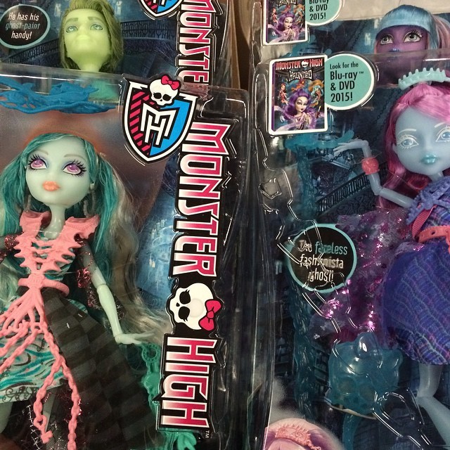 blaiseworld:

YASSSSSSSS #monsterhigh #dolls #monster #high #haunted #doll