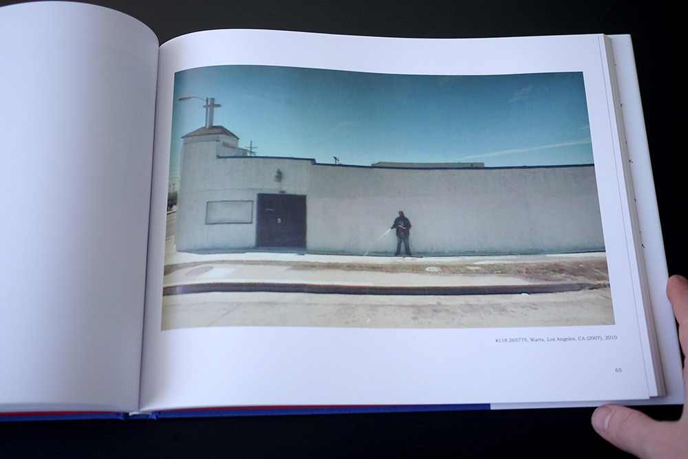 Rickard, Doug. A New American Picture.
New York: Aperture, 2012, 144 pages.