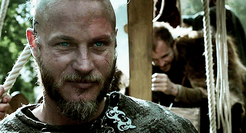 Crítica de 'Vikings' y sus licencias históricas • En tu pantalla