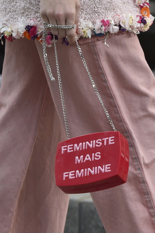 The @CHANEL #SS15 show was a stimulated protest for womens rights. #PFW 