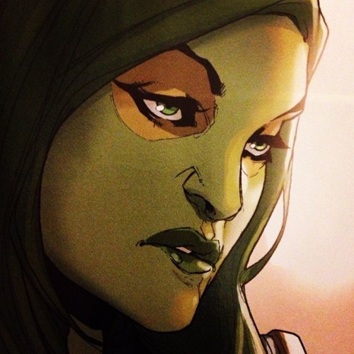 Gamora will stop your heart. #guardiansofthegalaxy #marvel #comics #gamora #sarahpichelli #ithinkiminlove