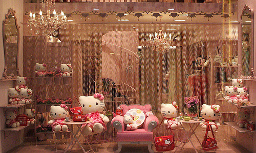 All things Hello Kitty // Hello Kitty house (via -hellokitty-) Reblog