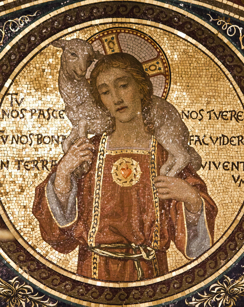 Detail of a mosaic in San Lorenzo fuori le mura in Rome of Christ the Good Shepherd - Evangile de demain dans images sacrée tumblr_lqe8sb1sBF1qd2czho1_1280