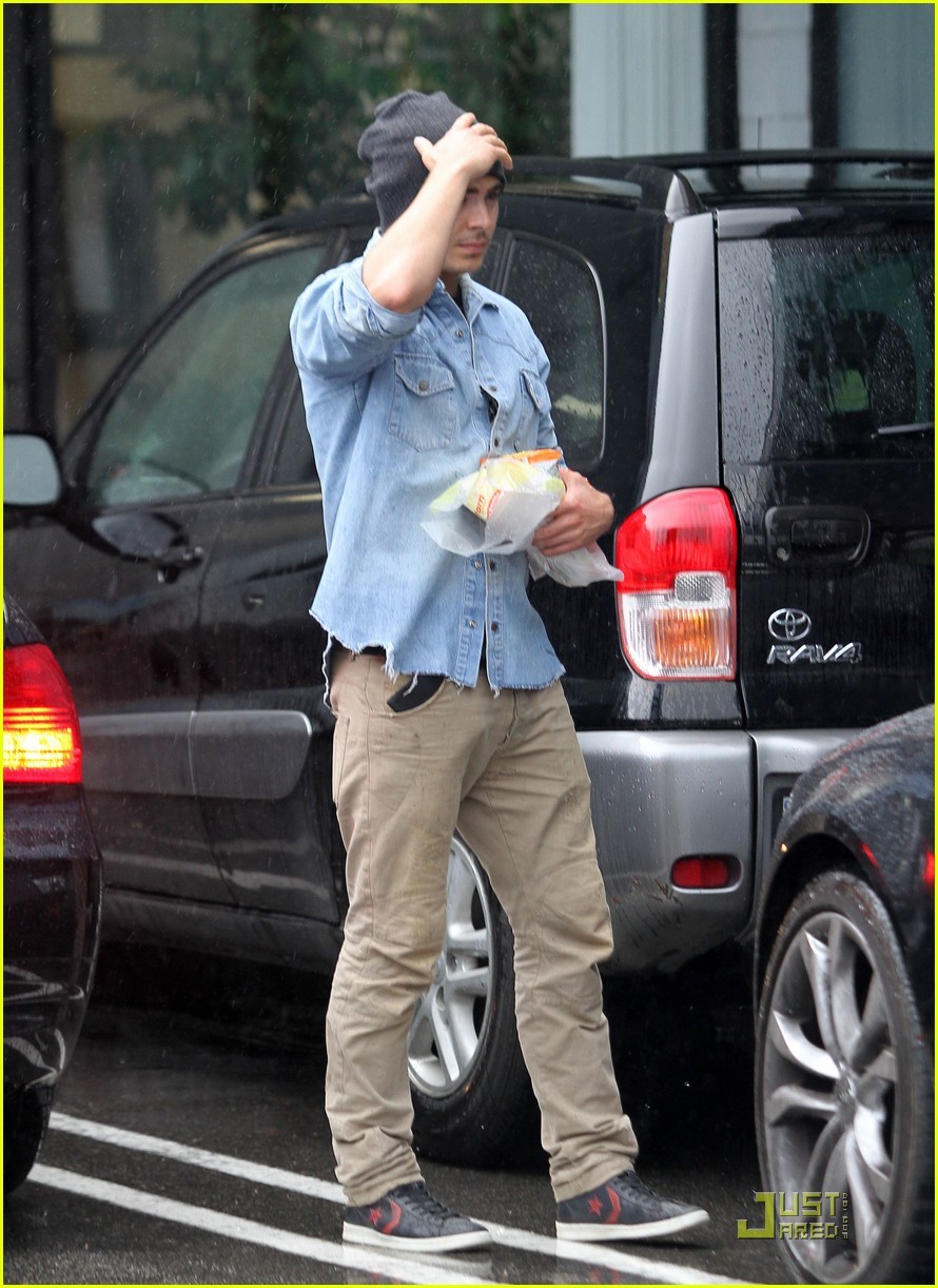 Zac Efron Wearing Converse