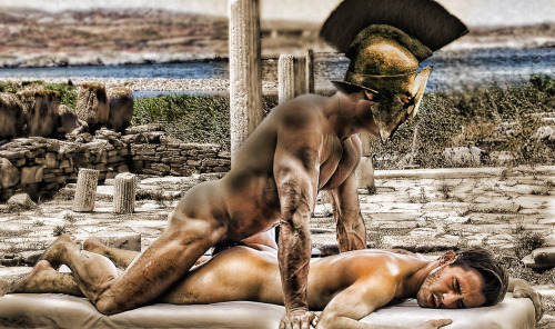 goodbottoms:

theoblaze:

Spartans were rough soldiers and Athenians had great asses.

history lesson!
