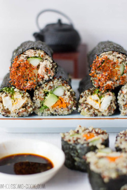 wehavethemunchies:

Quinoa Sushi Rolls