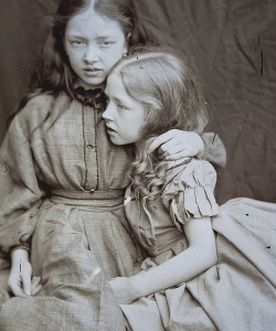 lewis-carroll:  Marion and Florence Terry photographed by Lewis Carroll c. 1860s 