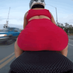 kathy-ferreiro:  Lets get kathy on one of these!