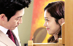 Fated To Love You . Mi-a fost dat să te iubesc (2014) - Jang Hyuk intr-o noua drama - Pagina 10 Tumblr_nb1e7t5pOo1qfakbgo7_250