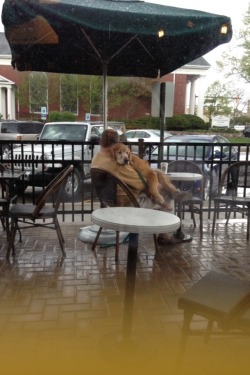 cakeisgr:  Last year I went to a Starbucks and it started raining so this older man just picks his dog up and held him. 