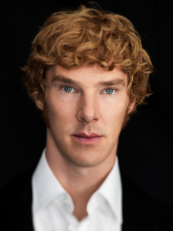 cumber-porn:  frostymaggie:  lokifeelsruinedmylife:  Step 1: take a British actor Step 2: dye his hair black Step 3: make villain  Step 4: put villain in box  #Step 5: Deliver said box to my home address  Step 6: chain ” villains ” to my bed, for