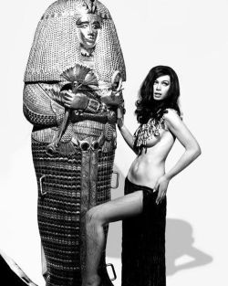 hammerfilmsfemmefatales:  Valerie Leon publicity photo for “Blood From the Mummy’s Tomb”, 1971