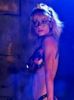 ultraviolet-blue:  Linnea Quigley, “Hollywood Chainsaw Hookers”, 1988. 