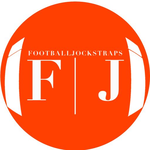 footballjockstraps:#repost from @mythunderwear Ray Edwards http://ift.tt/2kfQnkA