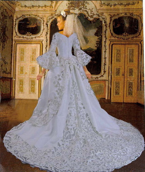 Gothic wedding dresses