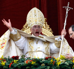 elbrutoepico:  splinteredocelot:  I, for one, welcome our new pope, Jean-Claude Van Damme.  O.M.F.G jajajajajaja