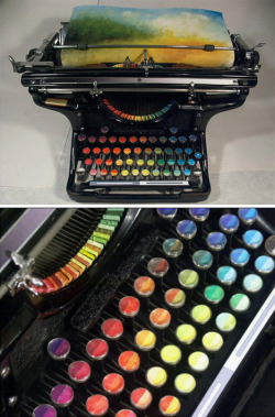 chromatic-moon:  escapekit:   Chromatic Typewriter Prints Tyree Callahan has recycled (or upcycled, perhaps) a classic 1937 Underwood typewriter by replacing letters with sponges soaked across the spectrum with bright yellows, reds, blues and combinations