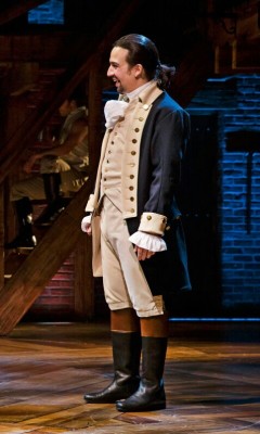 bisexualcharacteroftheday:  Today’s Bisexual Character of the Day is: Alexander Hamilton (Hamilton Musical) 