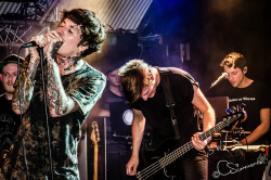 mitch-luckers-dimples:  BRING ME THE HORIZON @ LEEDS COCKPIT  09/04/13 by Claire Simmons on Flickr.