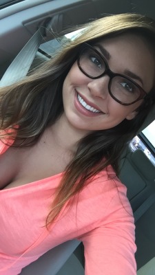 Got asked to post more of me with glasses&hellip; here you go :)   erinashford.tumblr.com  