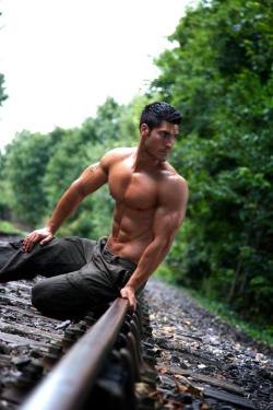 youneedmyseed:  He’s hot but never have understood pictures on train tracks.  Who actually hangs out on train tracks looking contemplative?