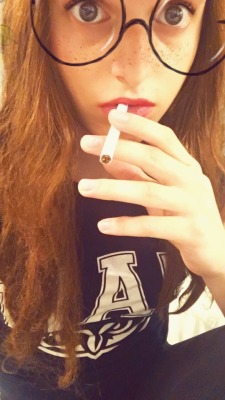 cumcoveredashley:  For all you smoke fetish guys❤️🚬🌫