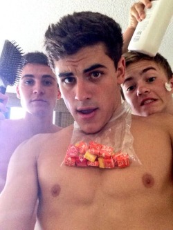 qldbloke:  Jack Gilinsky - Vine star ABOUT Vine phenomenon who accounts for one of the Jacks from the famous Vine account Jack &amp; Jack, along with Jack Johnson. Their hit 2014 single “Wild Life” reached #87 on the US Billboard Hot 100 Chart. BEFORE