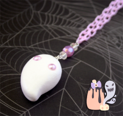 theepumpkinpatch:  Spooky Kei Marshmallow Ghost Pastel Purple Necklace For sale here: www.etsy.com/listing/194341498/spooky-kei-pastel-goth-fairy-kei-kawaii?ref=pr_shop Don’t sell, reupload, copy, steal, reference, or use my work without my written